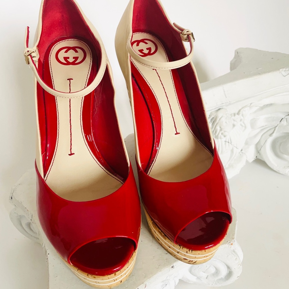 Gucci platform cork wedge